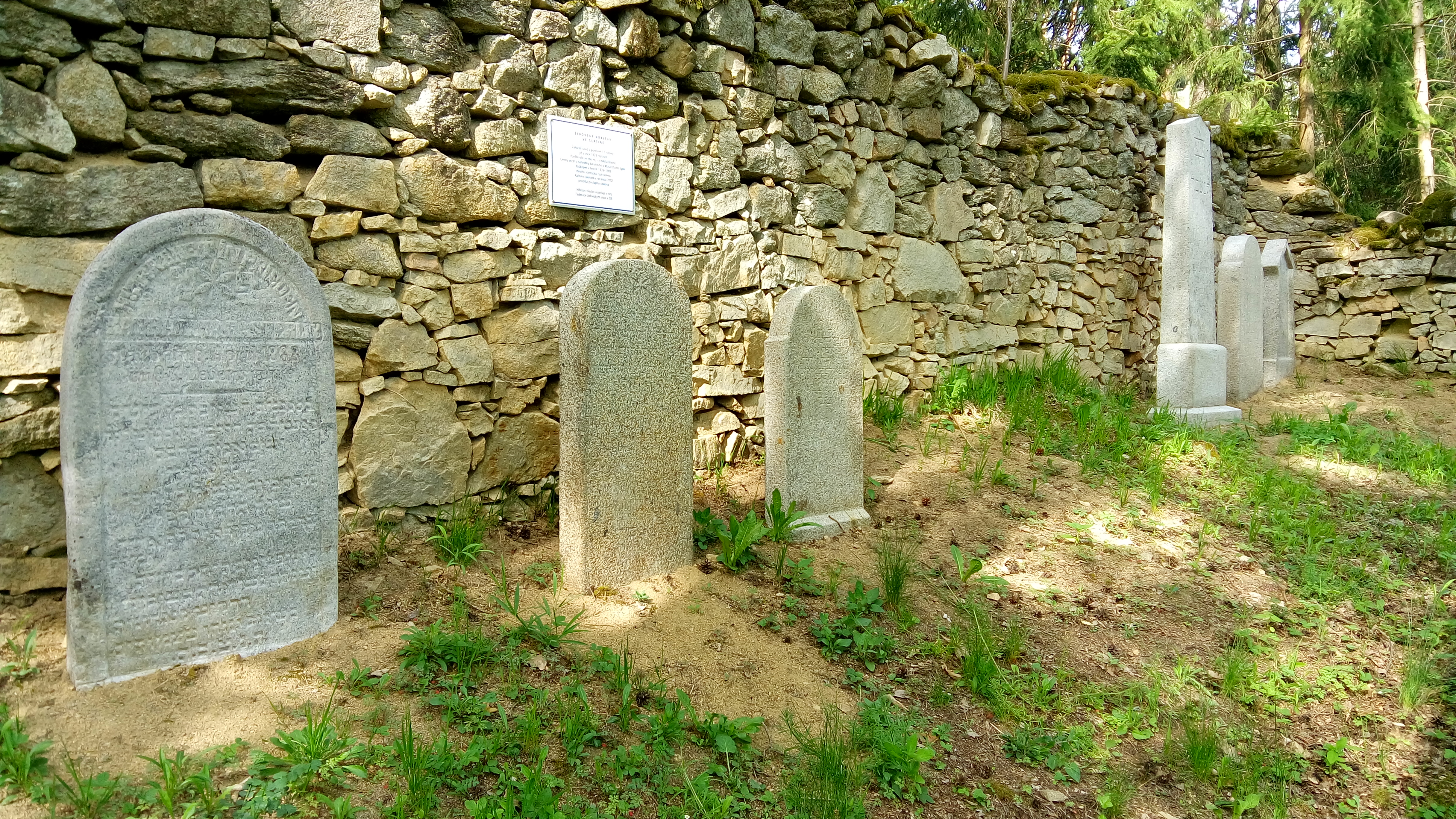 Hřbitov – celkový pohled